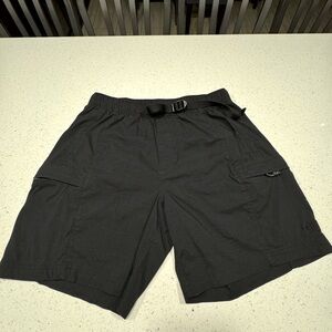 THE NORTH FACE MEN’S NYLON BLACK SHORTS SIZE MEDIUM (GOOD CONDITION)